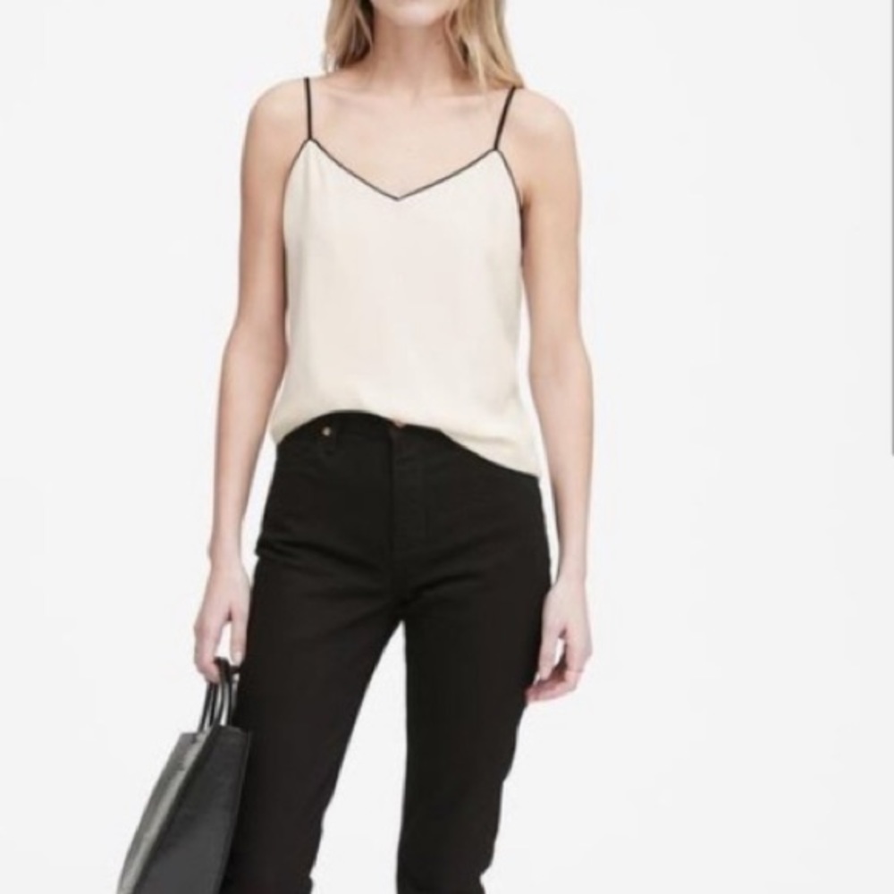 BANANA REPUBLIC Women Ivory Cami top With Contrast Black Trim  | S